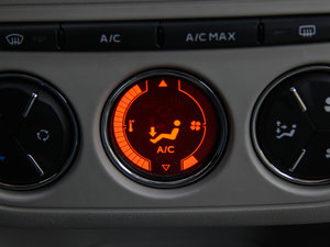 2014Ŀ 1.6L ԄӺA п؅^