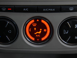 2014Ŀ 1.6L ԄӺA п؅^