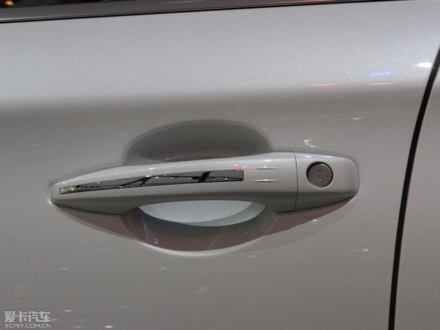 2014ѩFC4L  1.8L քӄ