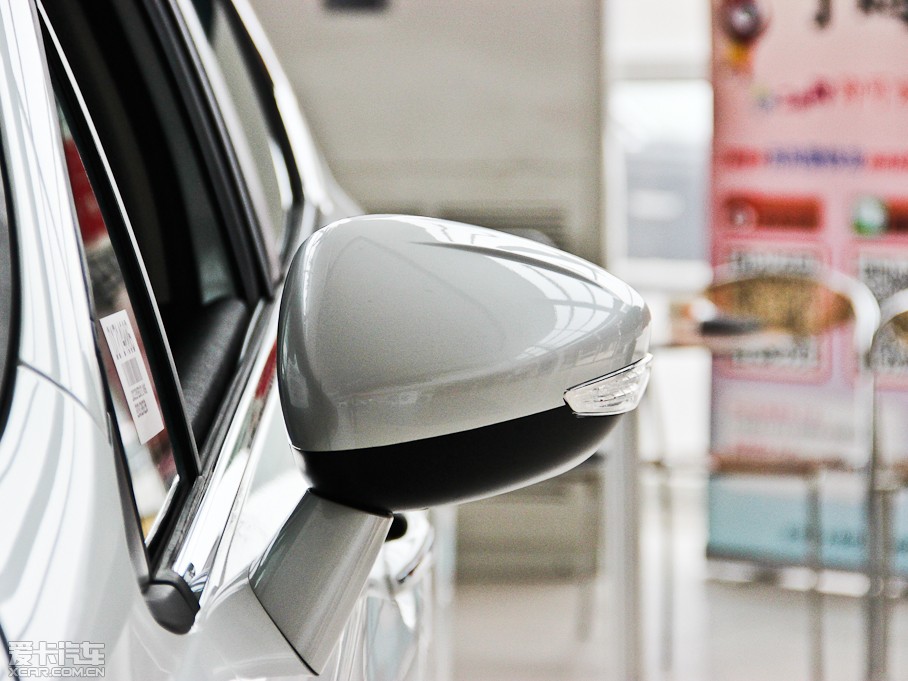 2014ѩFC4L  1.8L քӄ