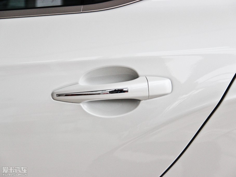 2014ѩFC4L (q) 1.8L ք(dng)