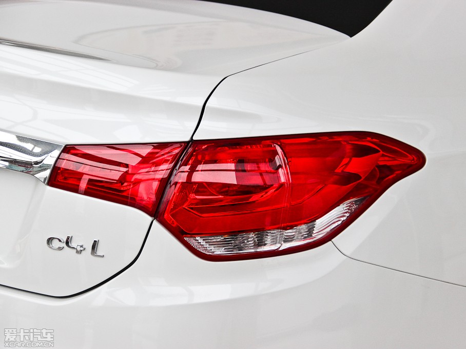 2014ѩFC4L  1.8L քӄ