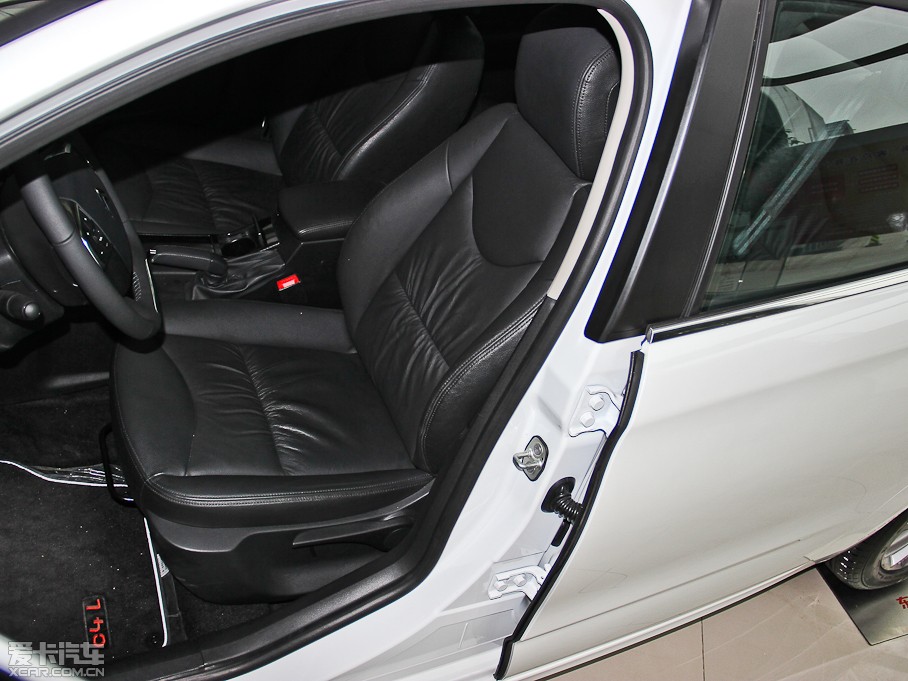 2014ѩFC4L (q) 1.8L ք(dng)