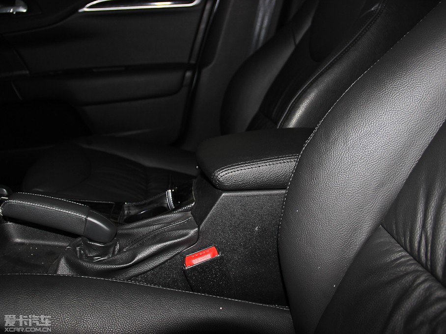 2014ѩFC4L  1.8L քӄ