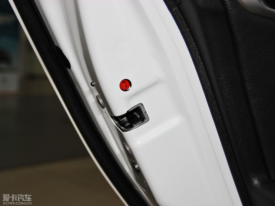 2014ѩFC4L (q) 1.8L ք(dng)