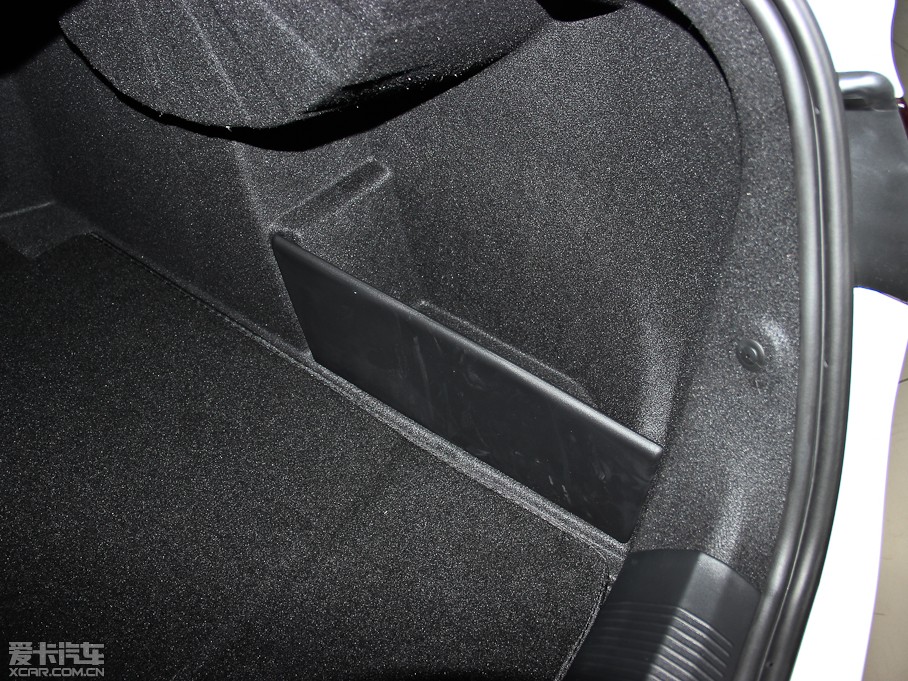 2014ѩFC4L  1.8L քӄ