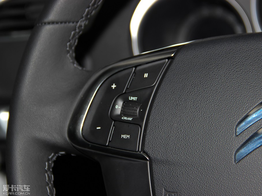 2014ѩFC4L (q) 1.8L քӄ