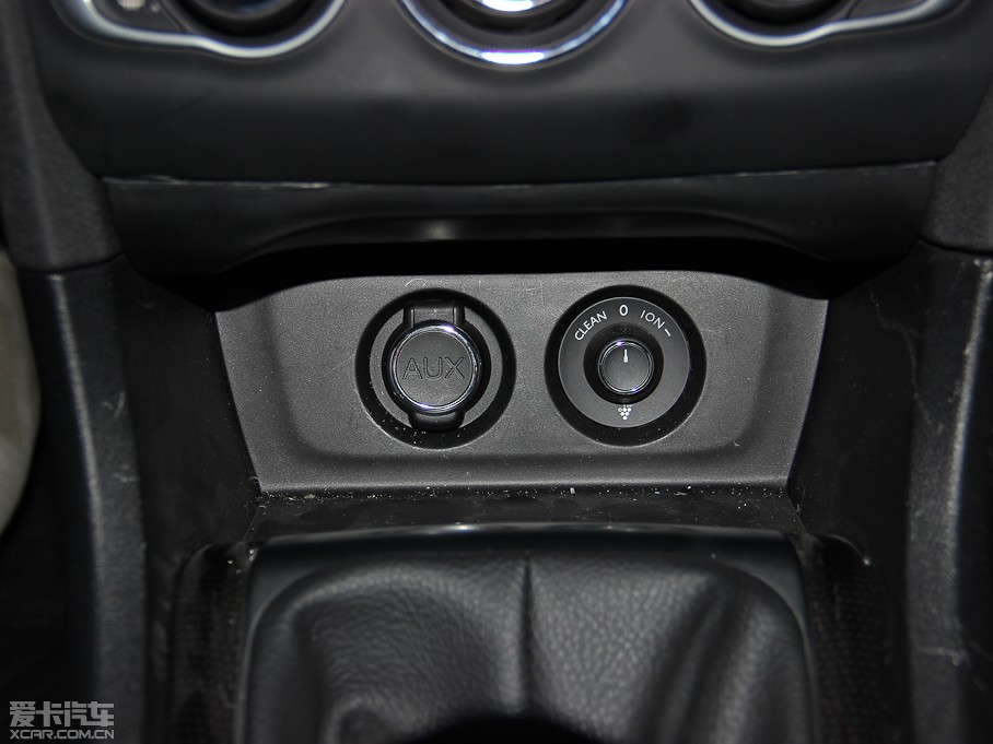 2014ѩFC4L  1.8L քӄ