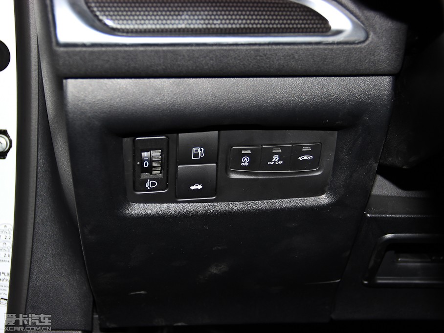 2014ѩFC4L  1.8L քӄ