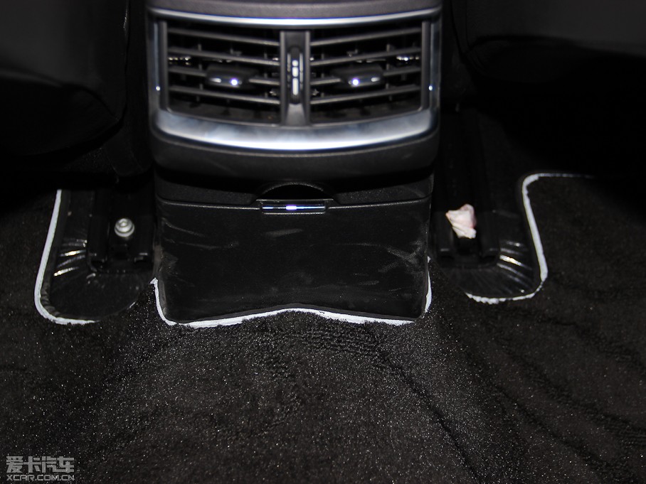 2014ѩFC4L  1.8L քӄ