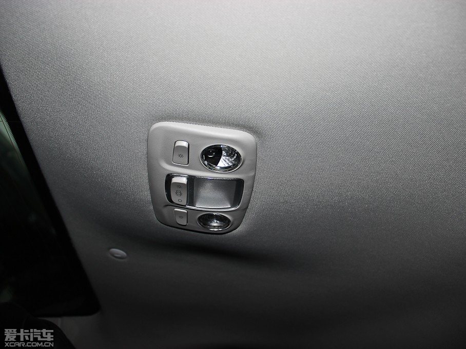 2014ѩFC4L  1.8L քӄ