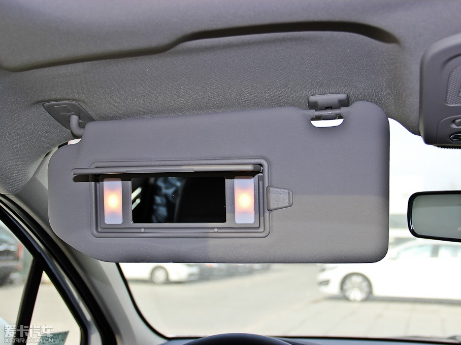 2014ѩFC4L (q) 1.6 THPԄӄ