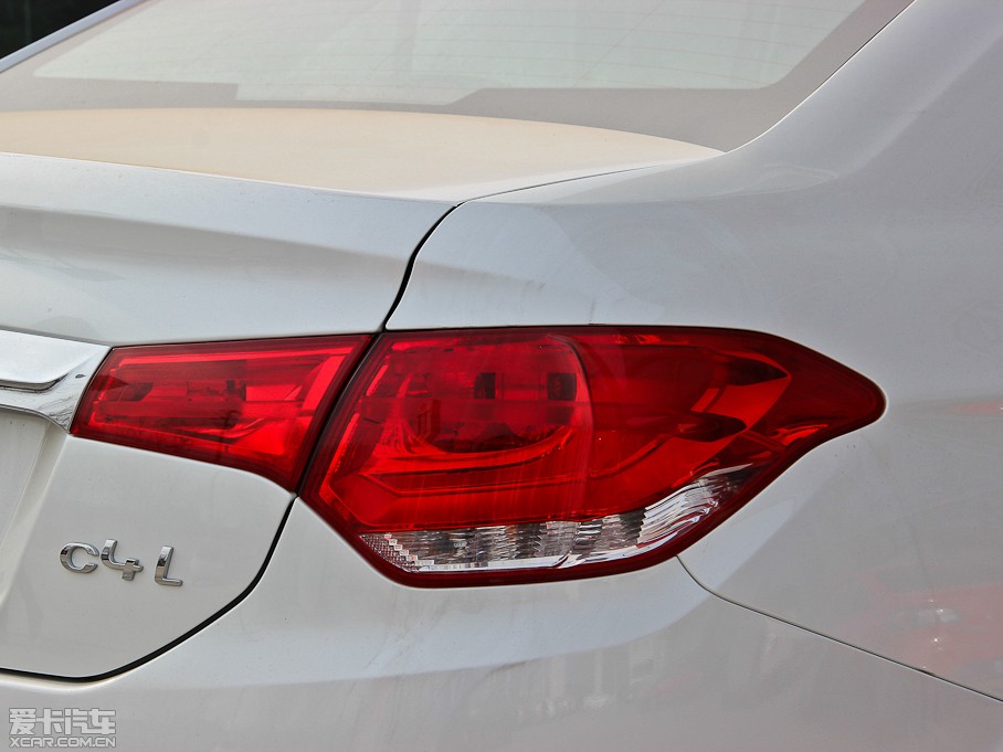 2014ѩFC4L (q) 1.8L Ԅ(dng)