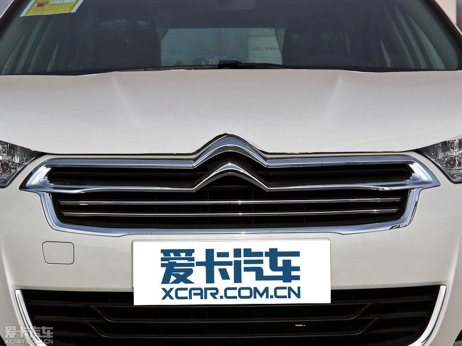 2014ѩFC4L  1.8L Ԅӄ