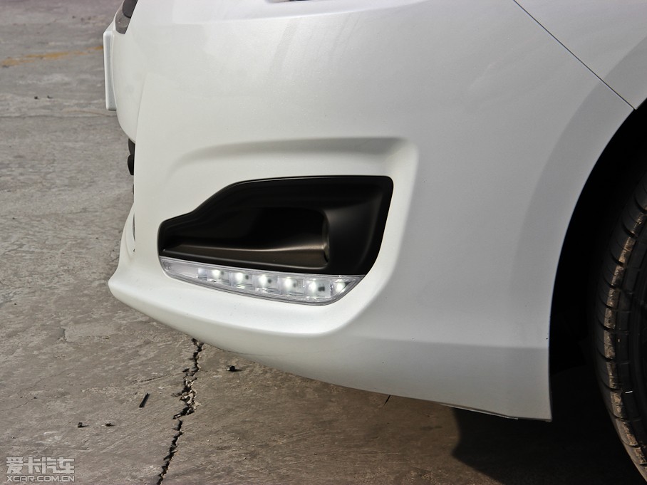 2014ѩFC4L  1.8L Ԅӄ