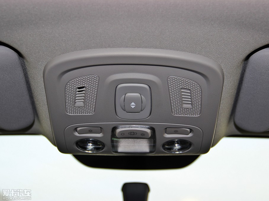 2014ѩFC4L  1.8L Ԅӄ