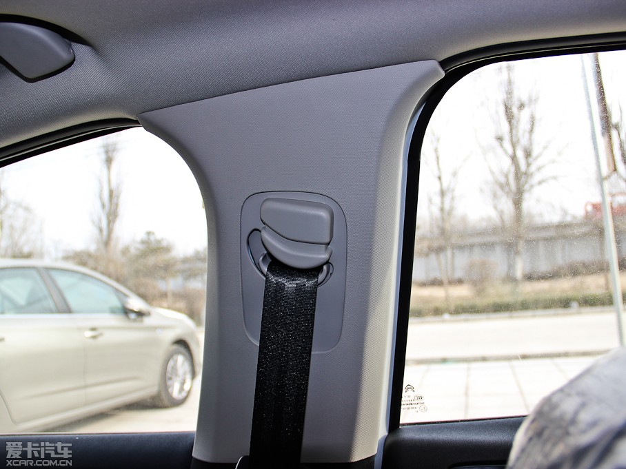 2014ѩFC4L  1.8L Ԅӄ