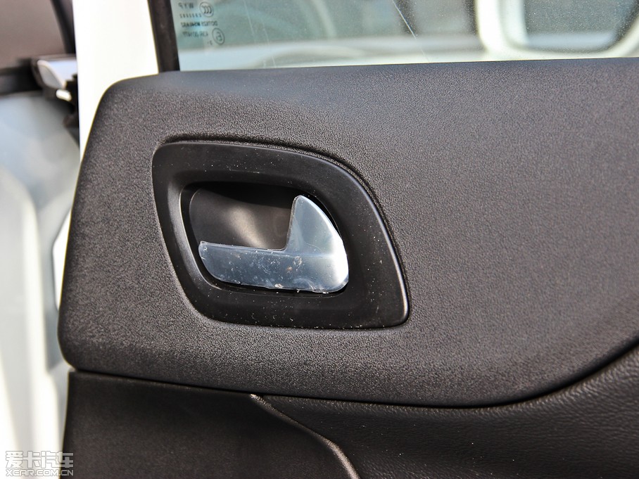 2014ѩFC4L (q) 1.8L Ԅ(dng)