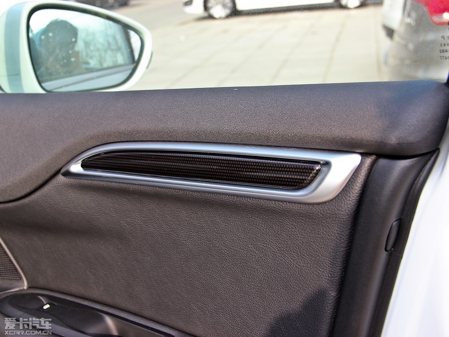 2014ѩFC4L  1.8L Ԅӄ