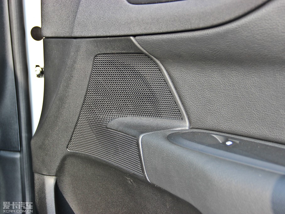 2014ѩFC4L  1.8L Ԅӄ