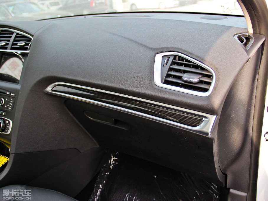 2014ѩFC4L  1.8L Ԅӄ