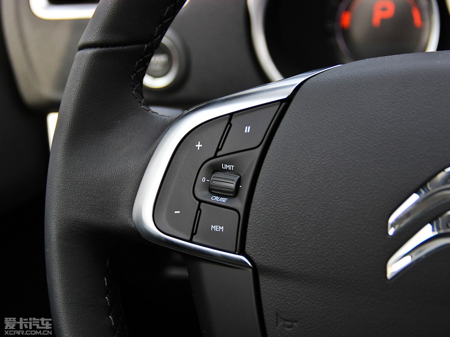 2014ѩFC4L (q) 1.8L Ԅ(dng)