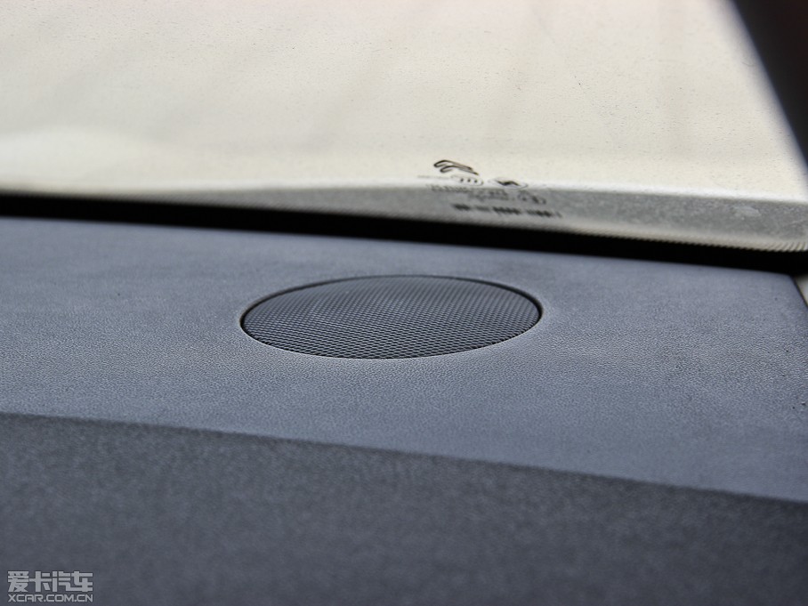 2014ѩFC4L  1.8L Ԅӄ