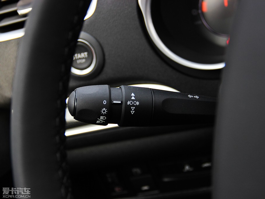 2014ѩFC4L  1.8L Ԅӄ