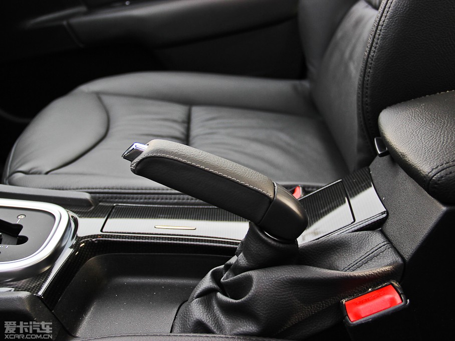 2014ѩFC4L  1.8L Ԅӄ