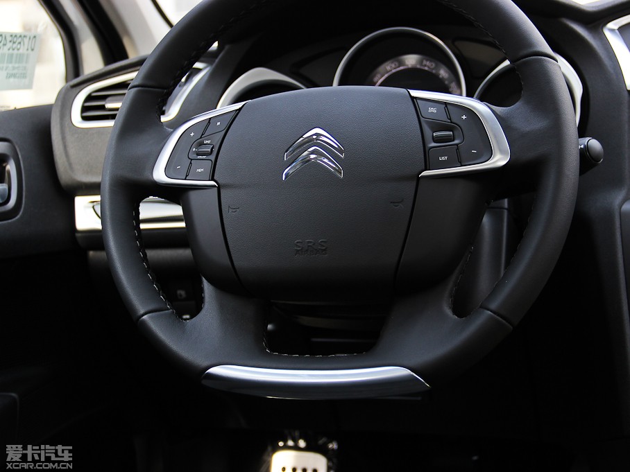 2014ѩFC4L  1.8L Ԅӄ