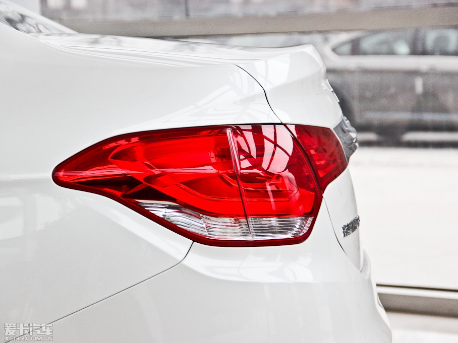 2014ѩFC4L  1.8L Ԅӄ