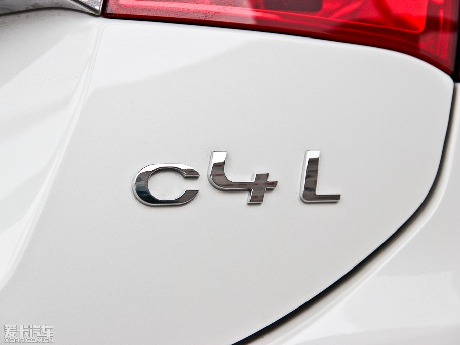 2014ѩFC4L  1.8L Ԅӄ