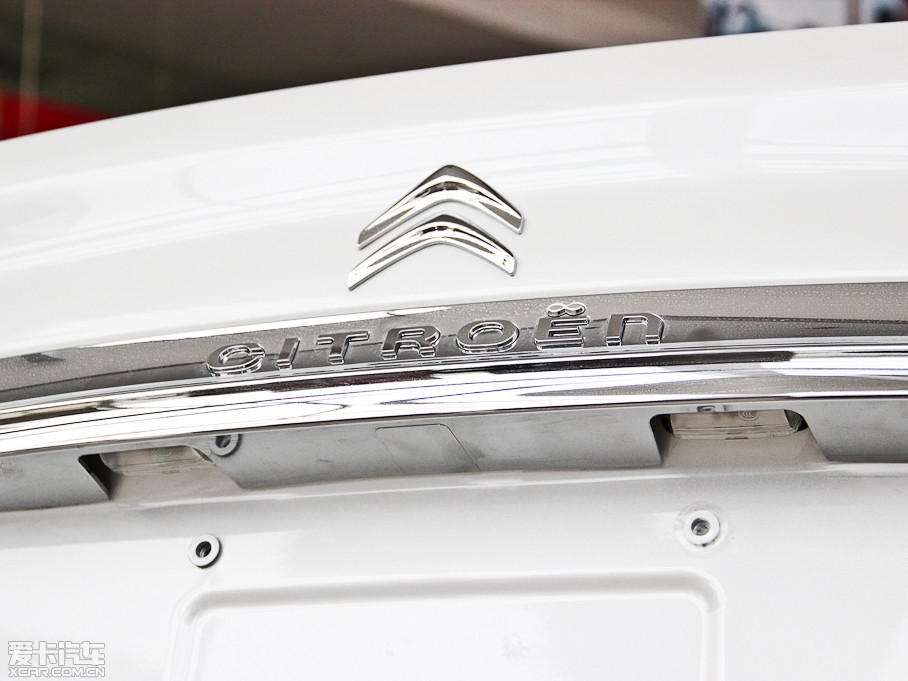 2014ѩFC4L  1.8L Ԅӄ