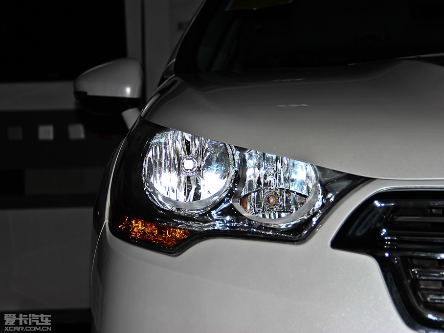 2014ѩFC4L  1.8L Ԅӄ