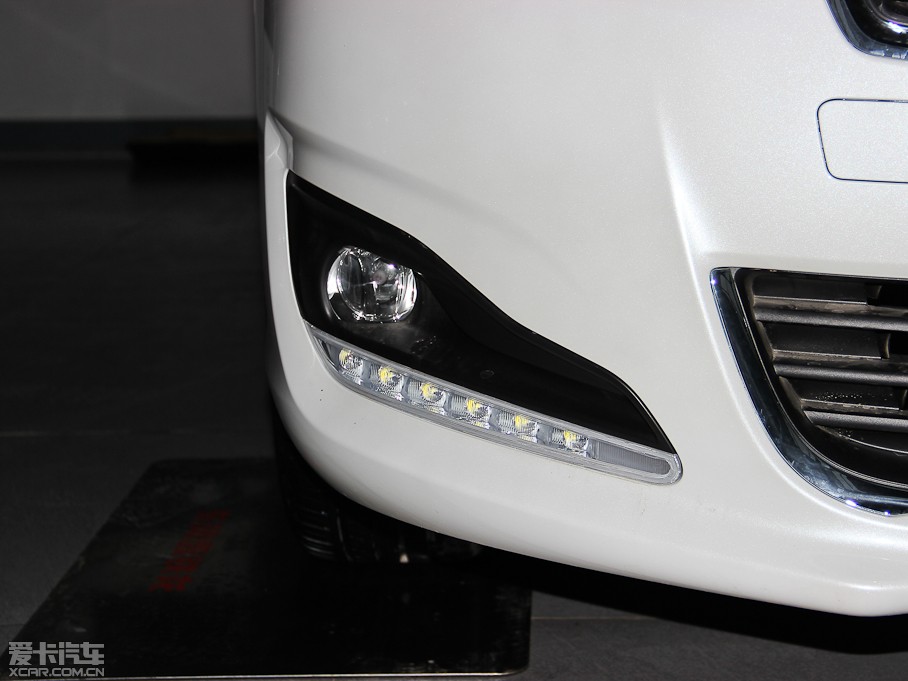 2014ѩFC4L  1.8L Ԅӄ