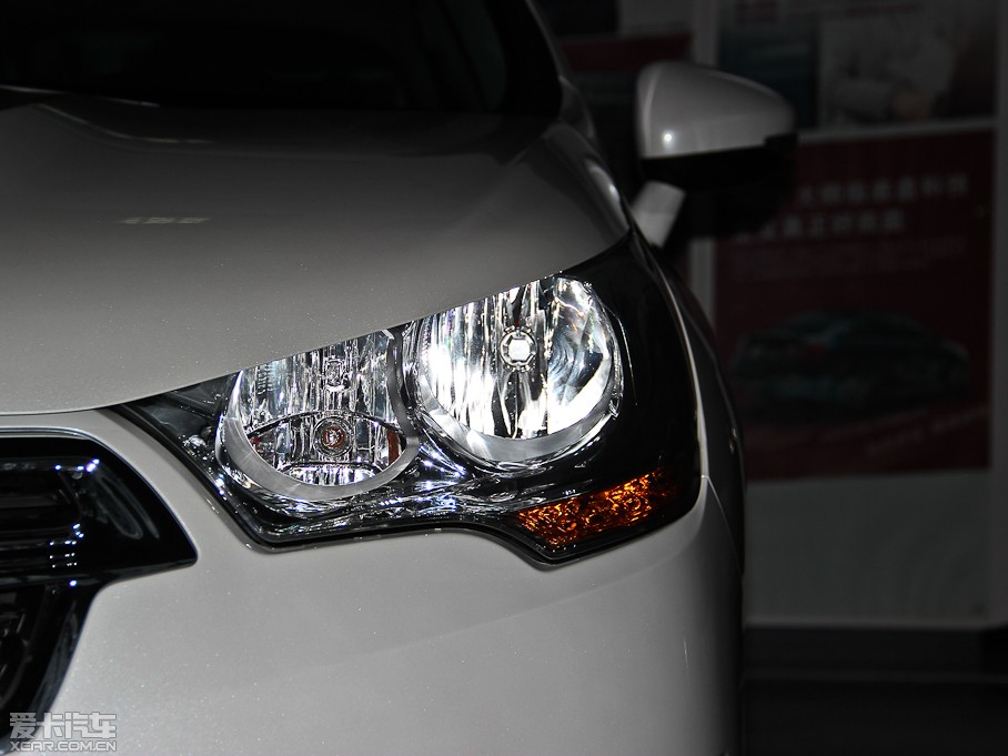 2014ѩFC4L  1.8L Ԅӄ