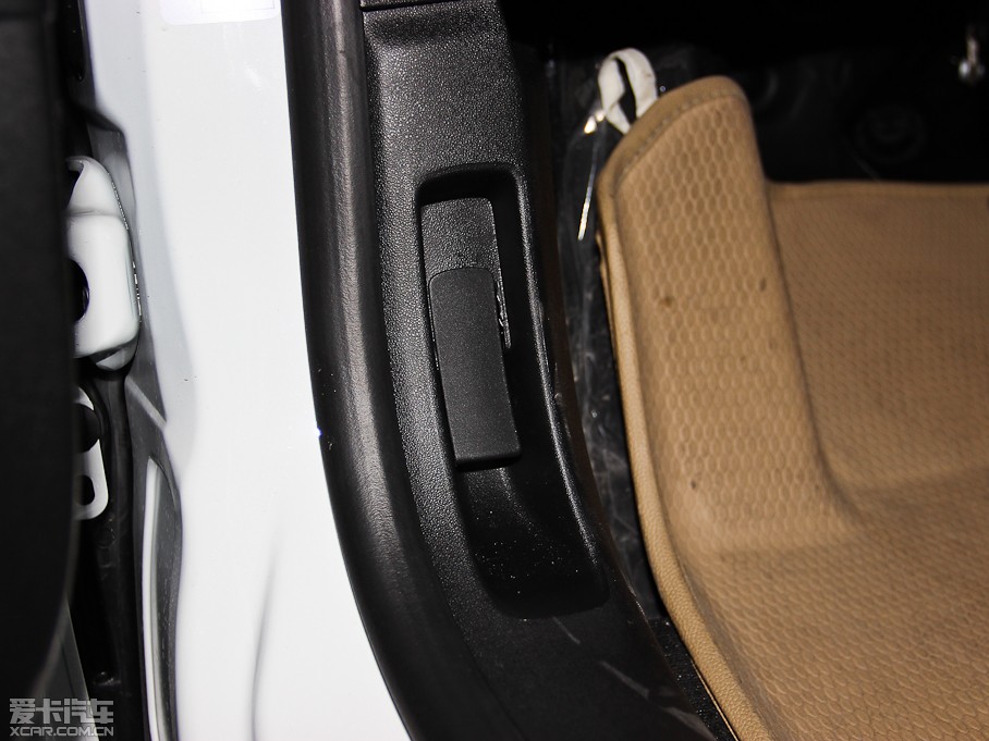 2014ѩFC4L  1.8L Ԅӄ