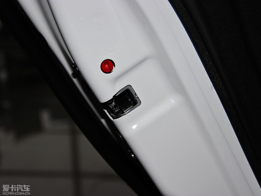 2014ѩFC4L (q) 1.8L Ԅӄ