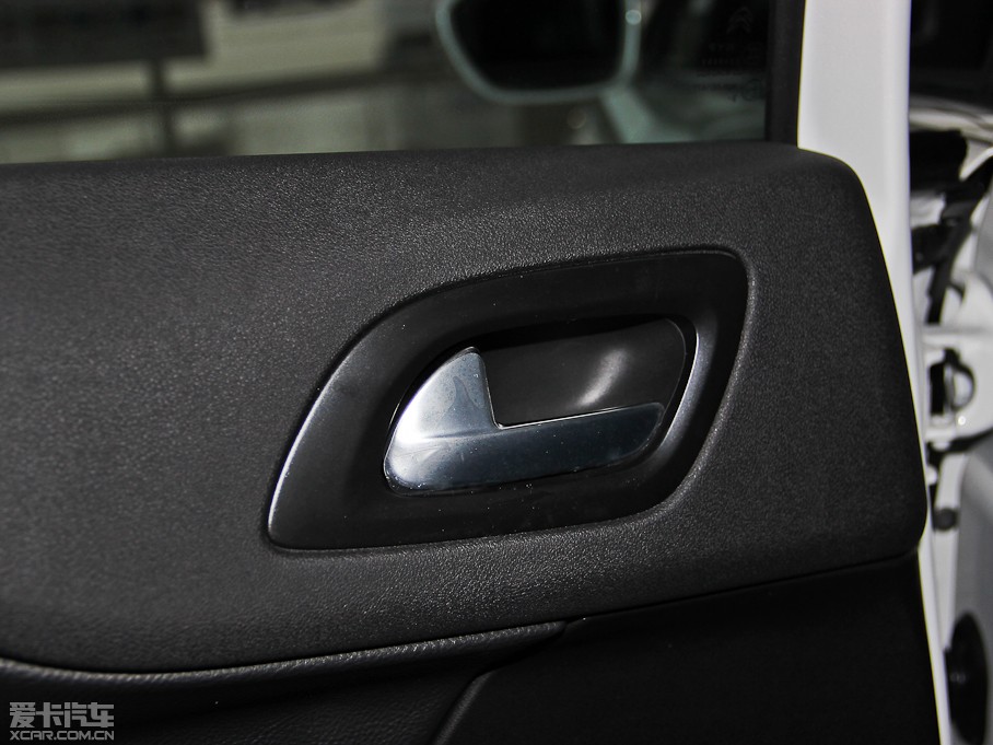 2014ѩFC4L  1.8L Ԅӄ