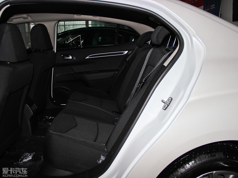 2014ѩFC4L  1.8L Ԅӄ