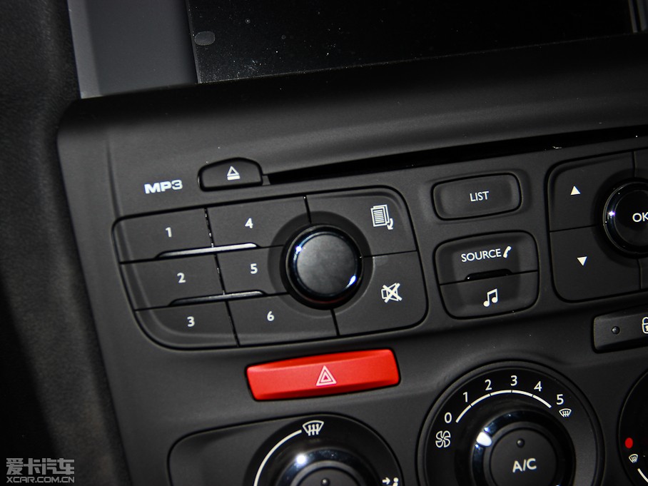 2014ѩFC4L  1.8L Ԅӄ