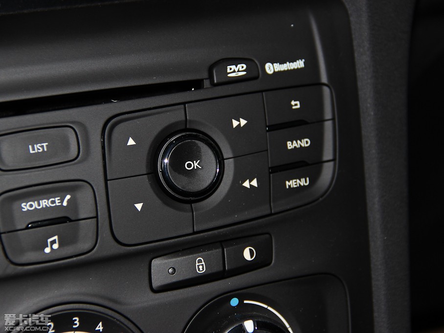 2014ѩFC4L (q) 1.8L Ԅ(dng)