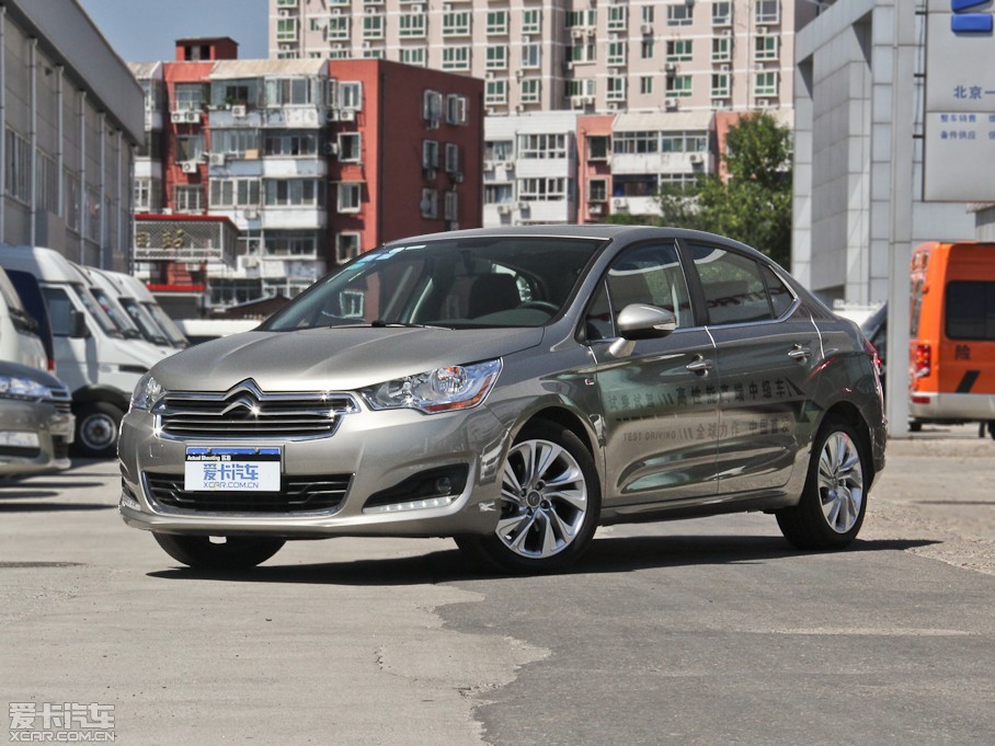 2014ѩFC4L (q) 1.6 THPԄӄ