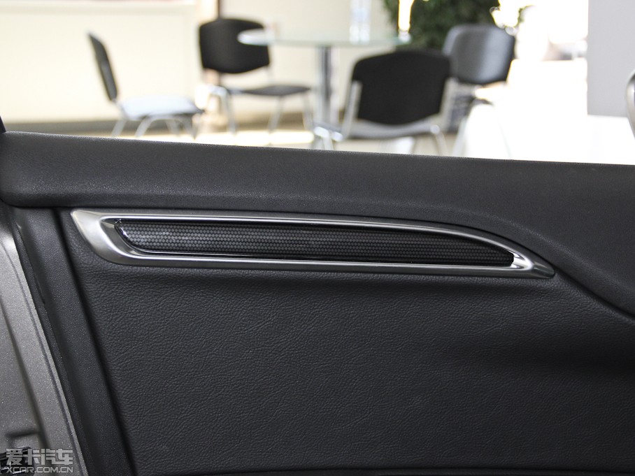 2014ѩFC4L  1.6 THPԄӄ