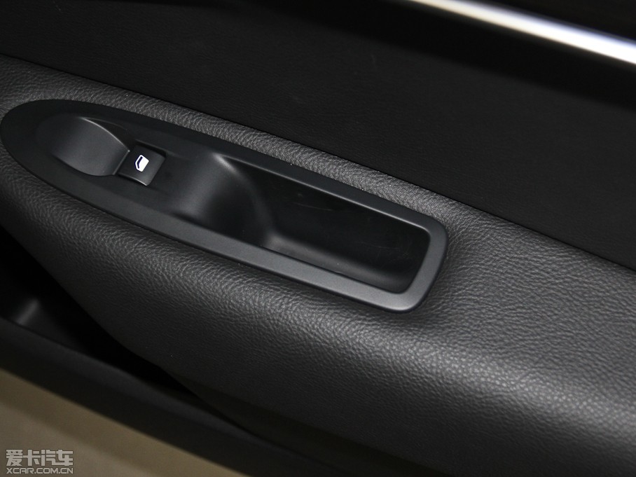 2014ѩFC4L  1.6 THPԄӄ