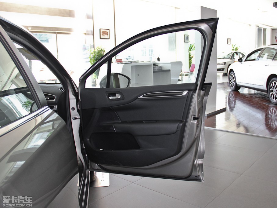 2014ѩFC4L (q) 1.6 THPԄ(dng)