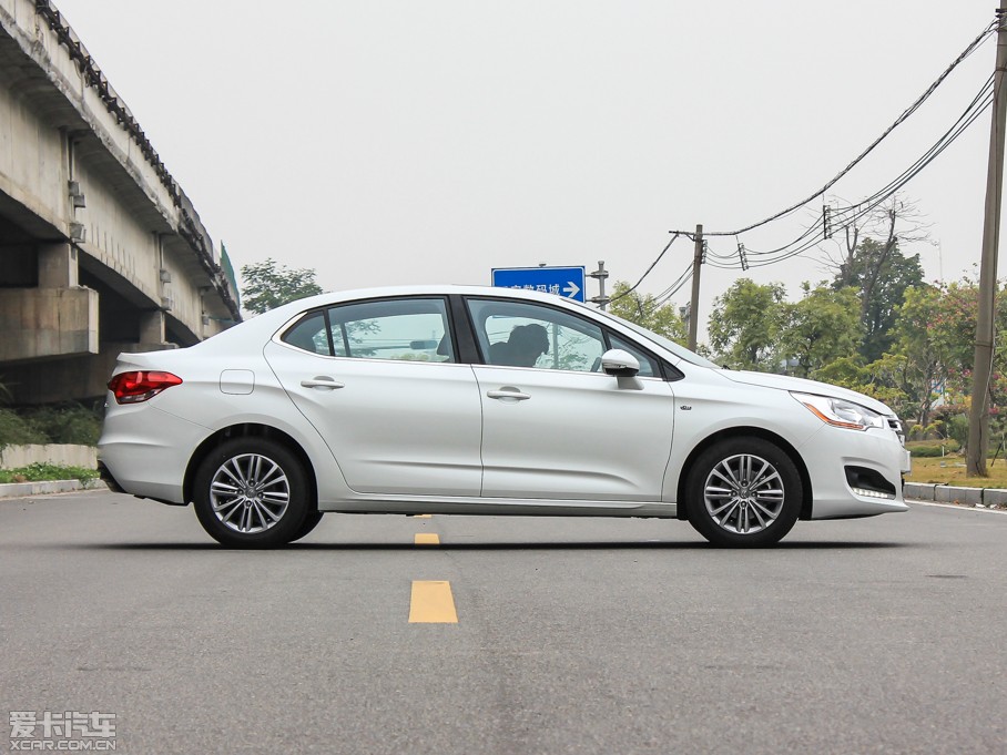 2014ѩFC4L ܇d(lin) 1.8L քӄ