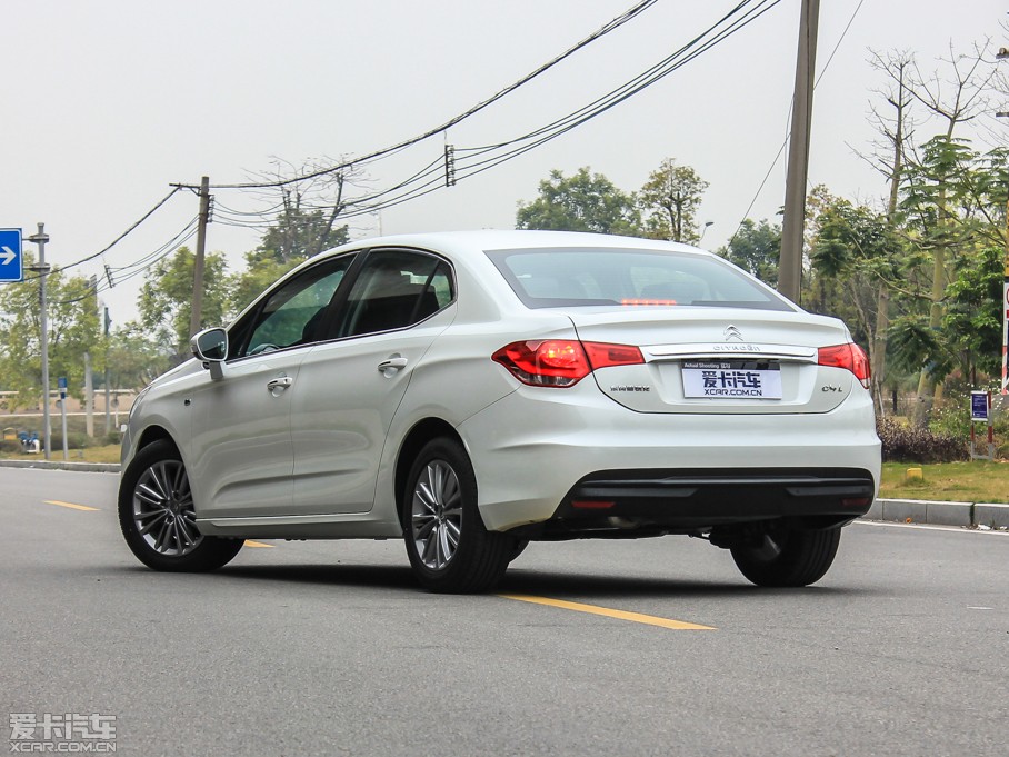 2014ѩFC4L ܇(ch)d(lin) 1.8L ք(dng)