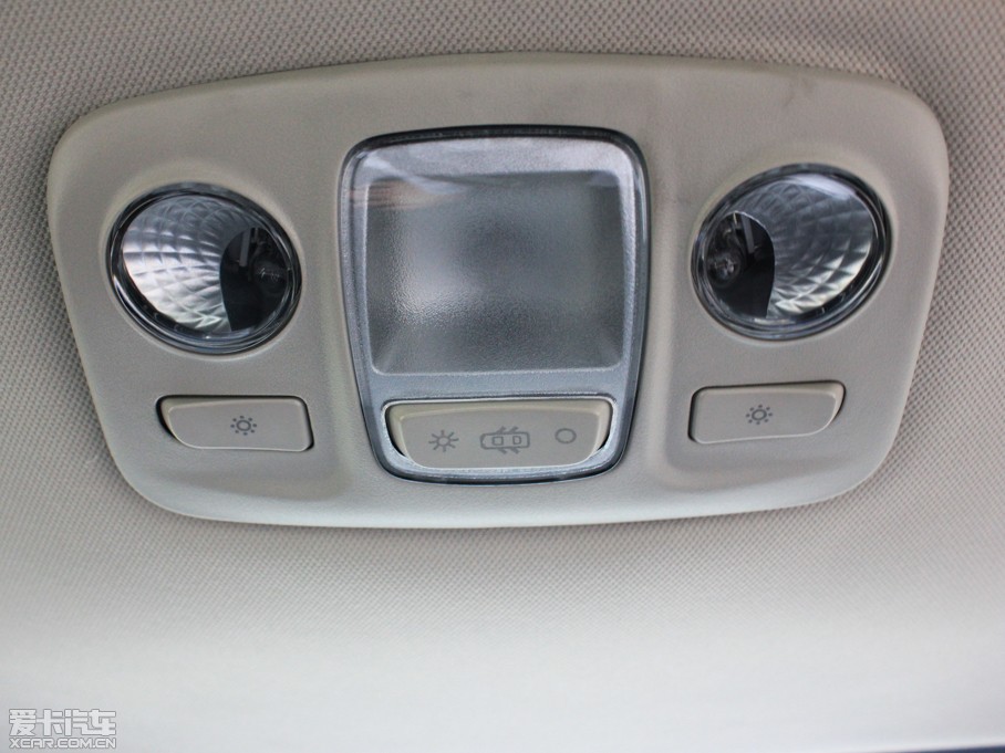 2014ѩFC4L ܇d 1.8L քӄ