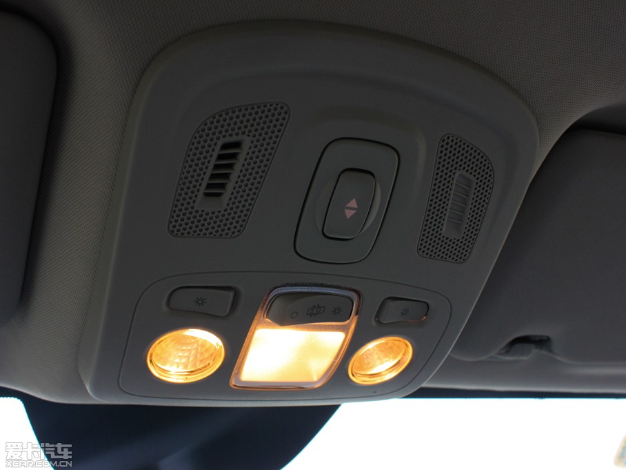 2014ѩFC4L ܇d 1.8L քӄ